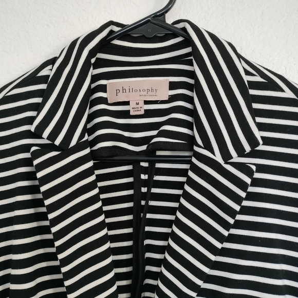 Philosophy Women's Black and white Striped Blazer Jacket Size M - Picture 4 of 8